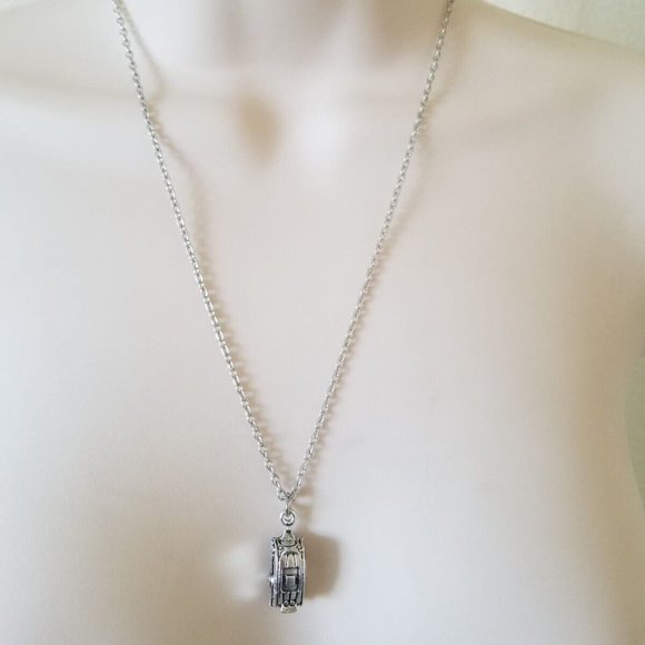 Silver Travel Trailor RV Camper Airstream Charm Necklace Camping Jewelry 18" NEW - Picture 2 of 8